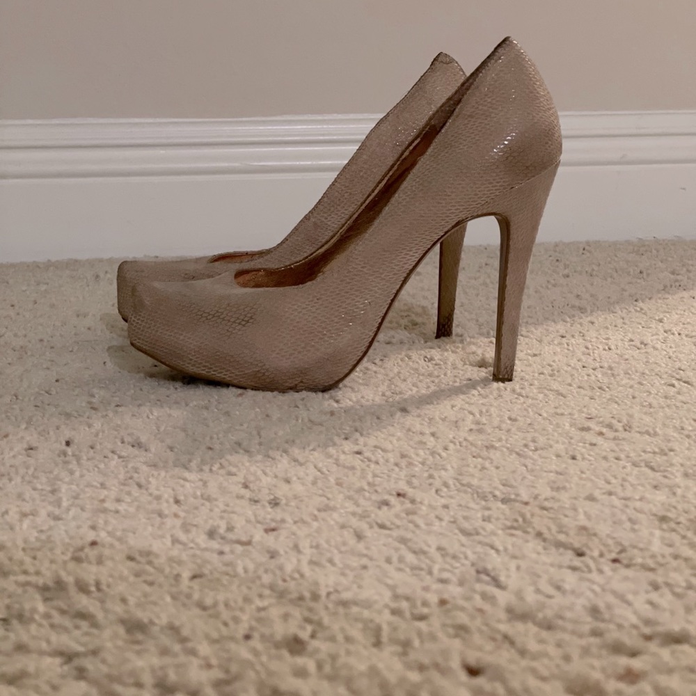 BCBGeneration Nude Heels